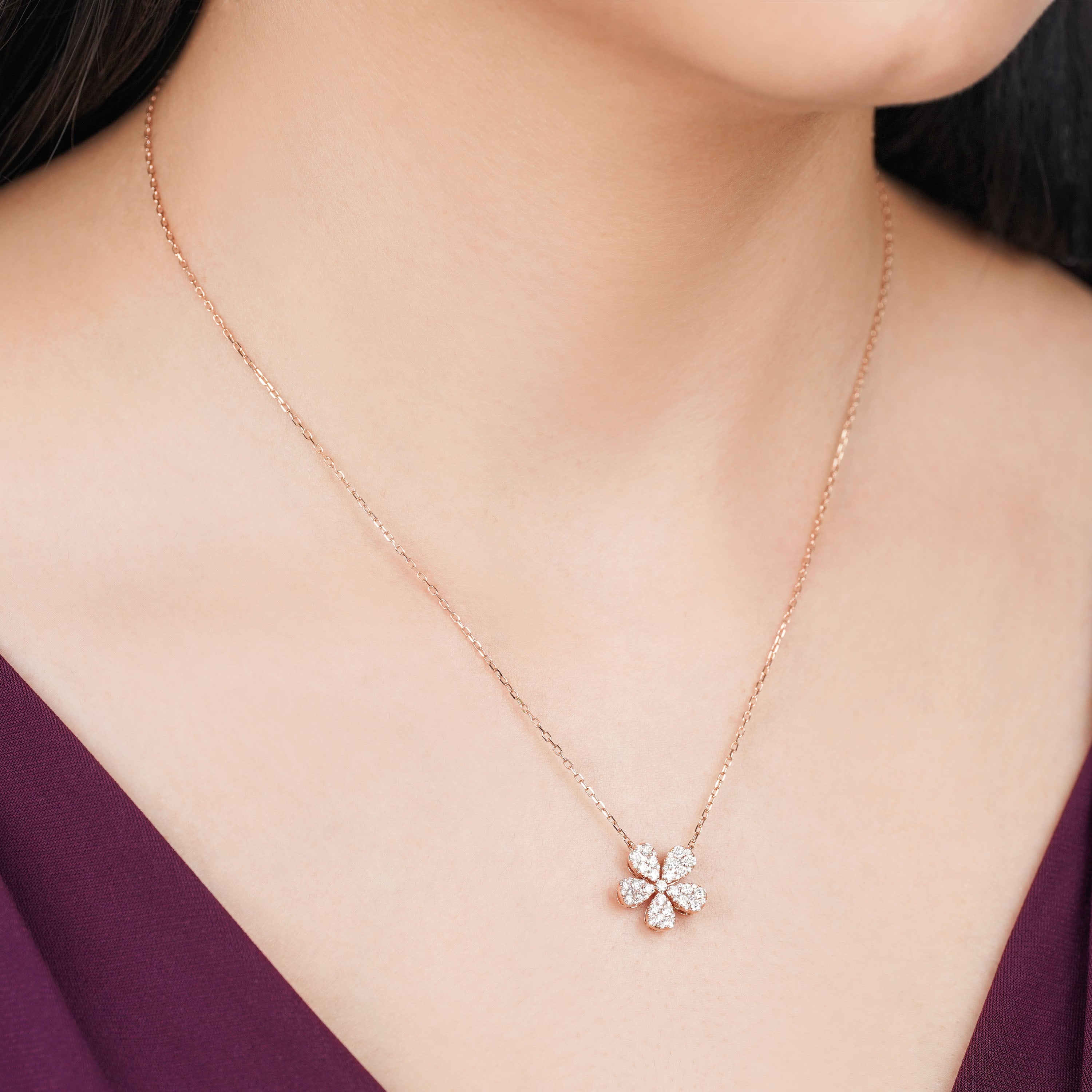 18K Rose Gold Flower Necklace with Natural Diamonds – Mosaic